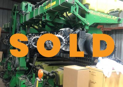 John Deere 12 Row 30 1720 Planter